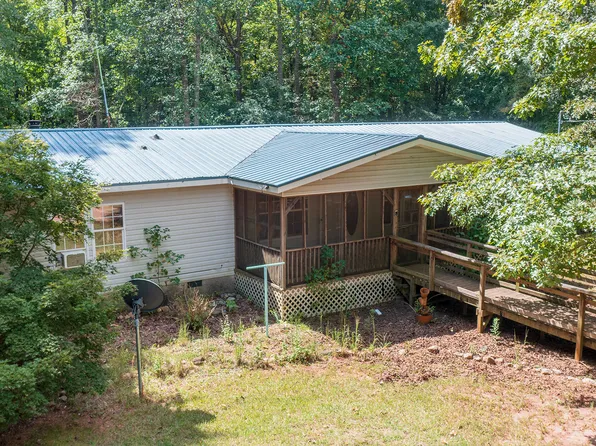 215 Hawks Nest Dr, Greenville, GA 30222
