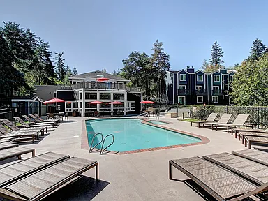 Stonehedge Village - 2 Bed / 2.5 Bath Townhome