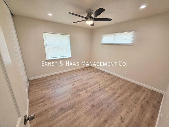 5th image of 8459 Luxor St