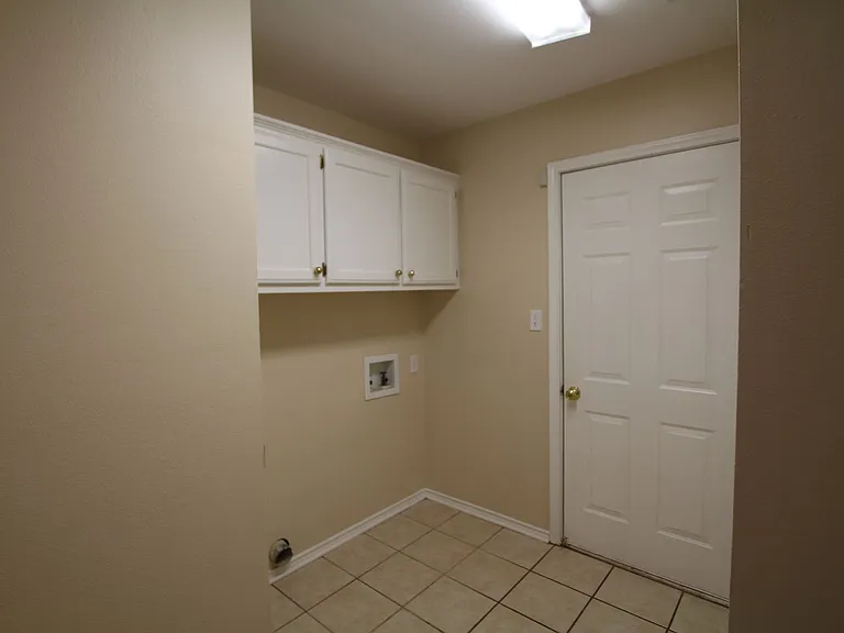 1727 Sapphire Cay — Photo 12