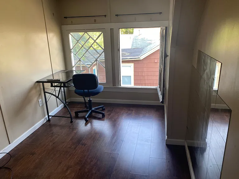 19 Edwards St — Photo 6
