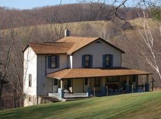 2189 Fassinger Ln, Volant, PA 16156