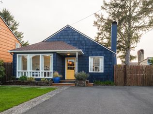 1860 S Edgewood St, Seaside, OR