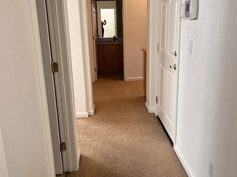 2357 Saint Augustine Dr — Photo 18