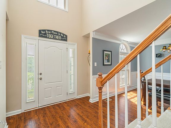 4th image of 4917 Creekrock Ln