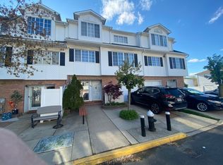 45 Red Cedar Ln FLOOR 2, Staten Island, NY 10309