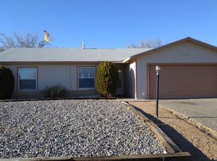 1765 Minor Ln SE, Rio Rancho, NM 87124