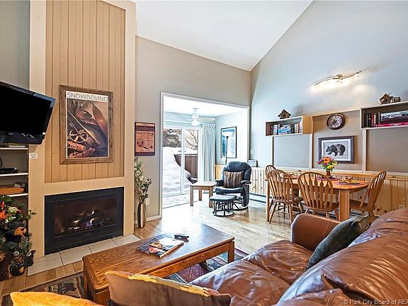 3rd image of 1480 Three Kings Dr #20