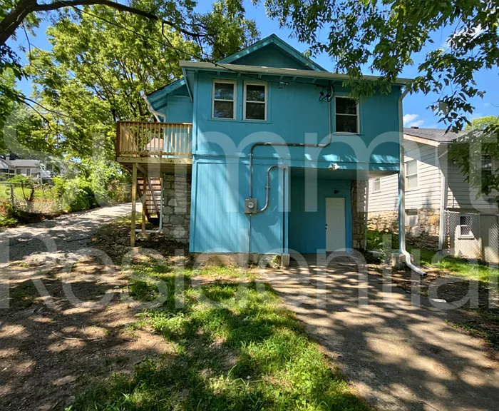 5011 E 39th Ter — Photo 18
