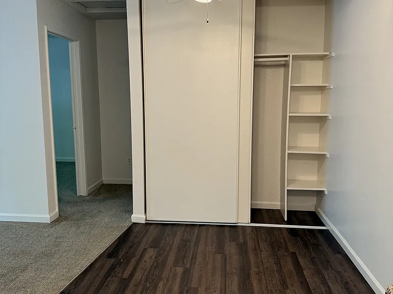 Shasta Terrace — Photo 18