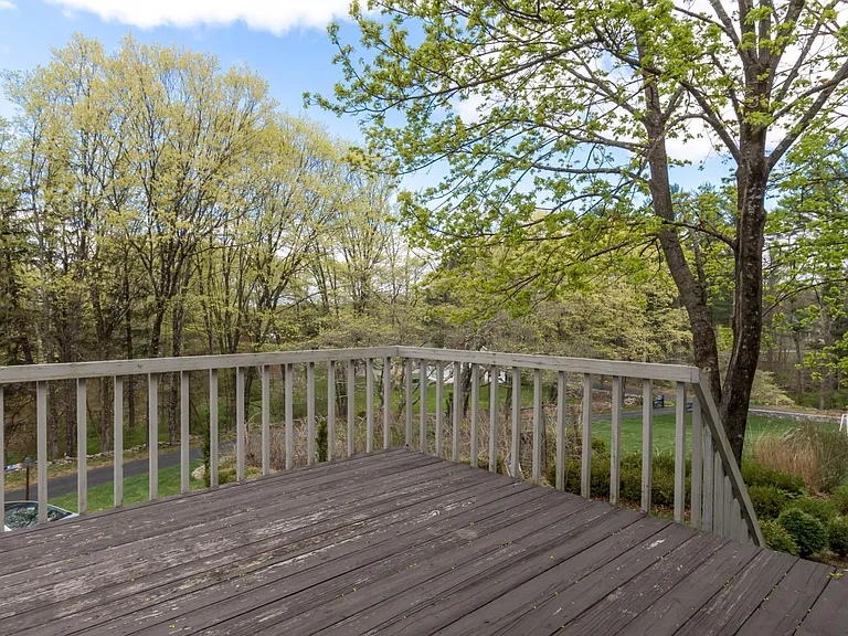 241 Maple Rd #1 — Photo 18
