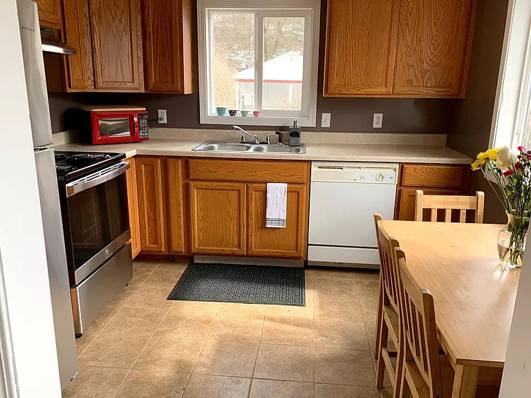 122 Vergobbi Ave — Photo 8