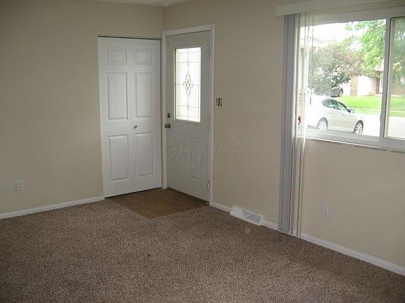 4th image of 1727 Nestling Dr