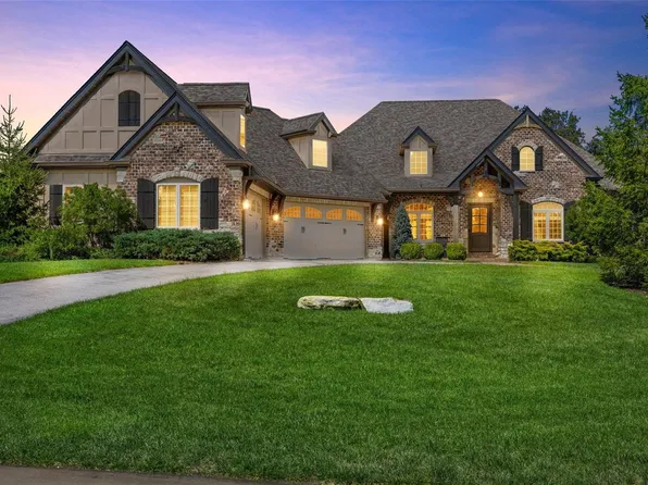 3 Lauderdale Ln, Defiance, MO 63341