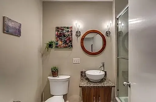 205 Washington St #4 — Photo 4