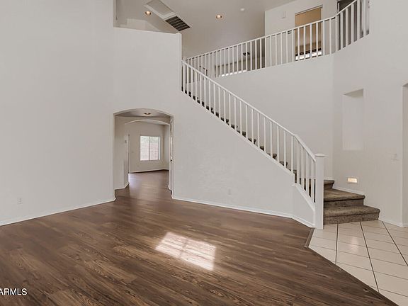 5th image of 5130 W MELODY Lane
