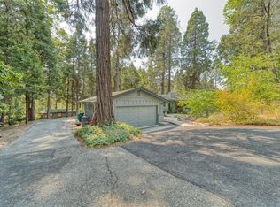 11051 Crescent Dr, Nevada City, CA