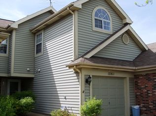 1061 Rockport Dr, Carol Stream, IL