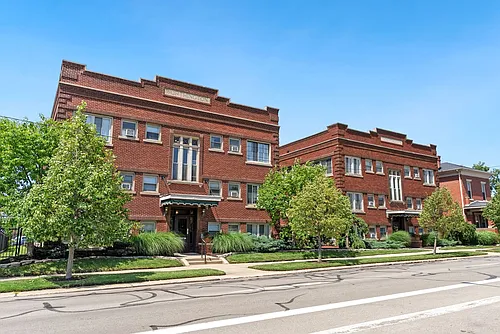 Historic Worthington Manor Apartments Photo 1