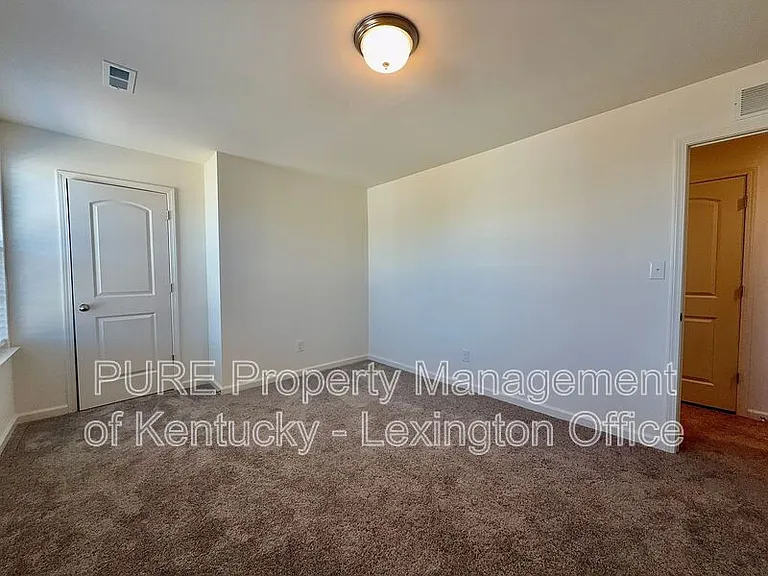 852 Halford Pl — Photo 25