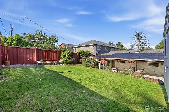 8425 18th Ave SW — Photo 27