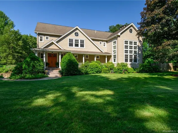 7 Buckthorn Road, Norwalk, CT 06851