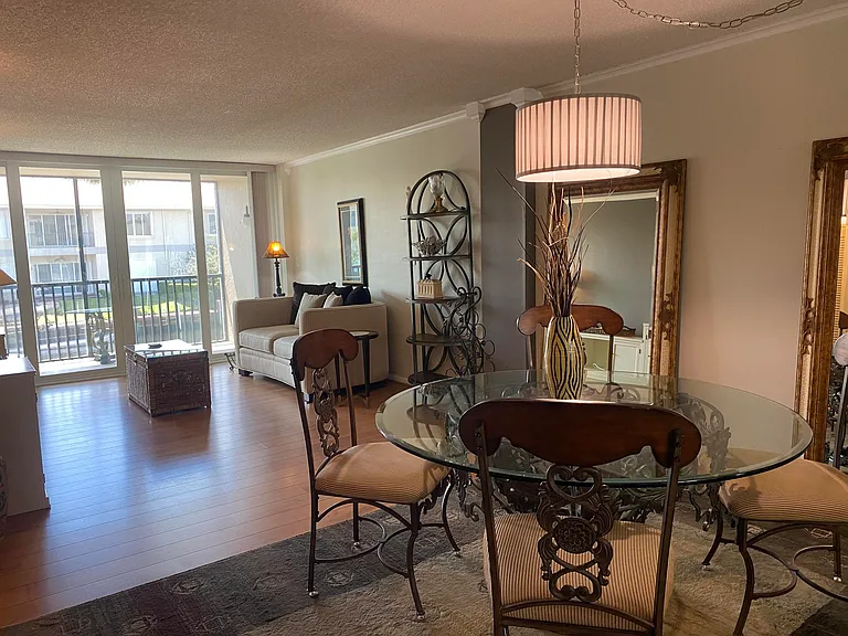1 Royal Palm Way #201 — Photo 10