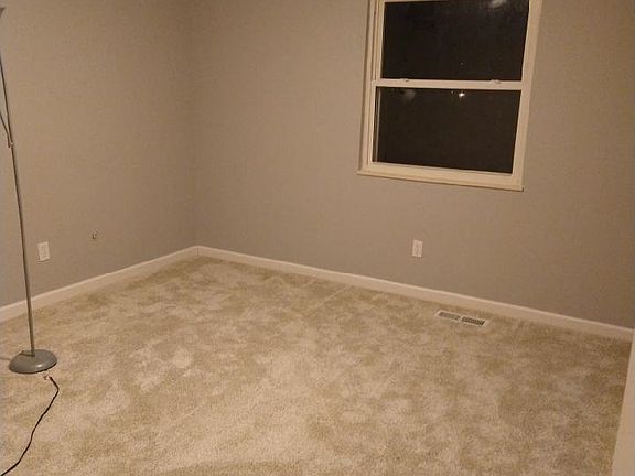 4th image of 9624 Sage Meadow Ct