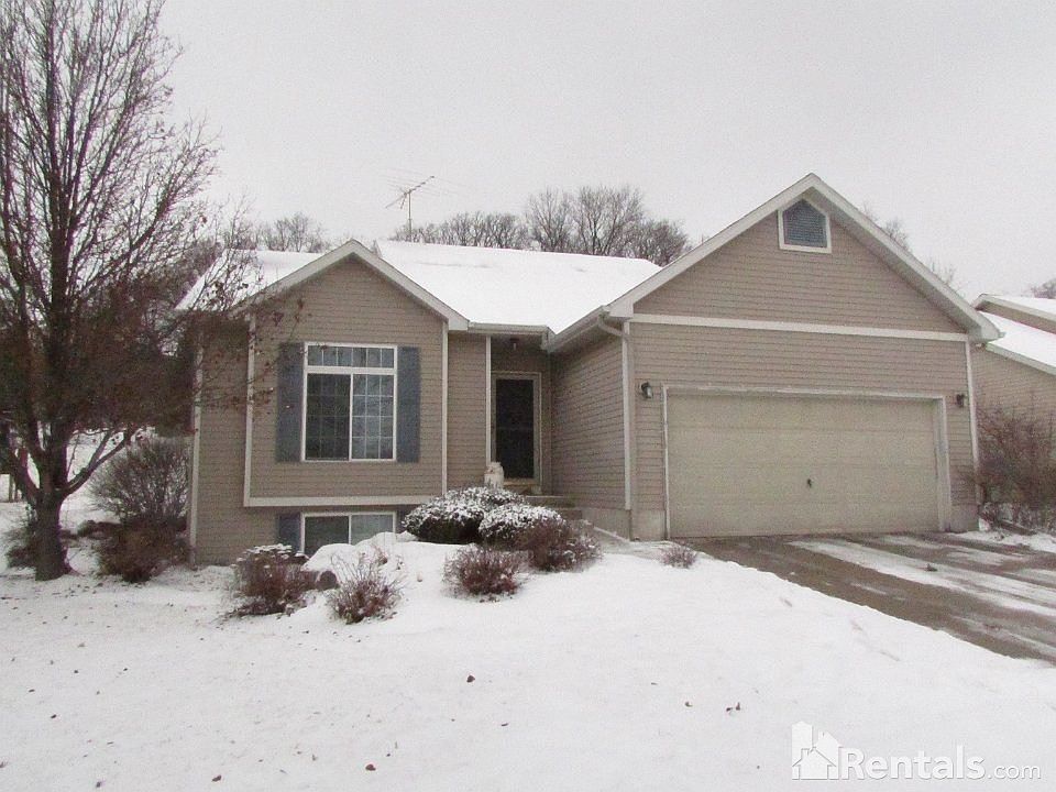 1st image of 1310 Glacier Hill Dr