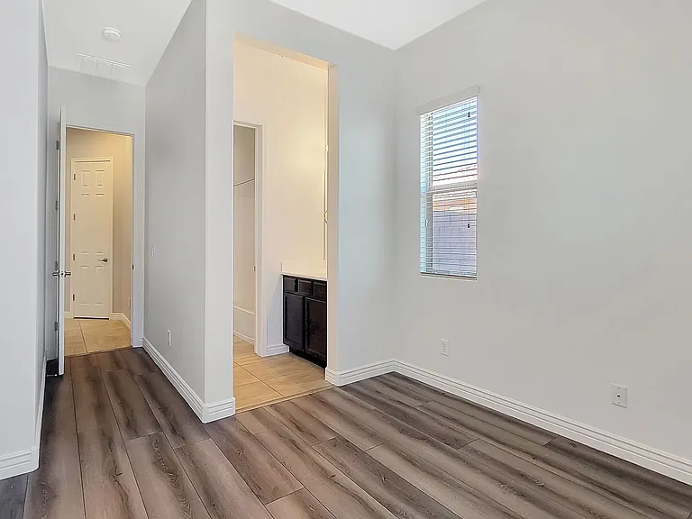 18617 W Williams St — Photo 22