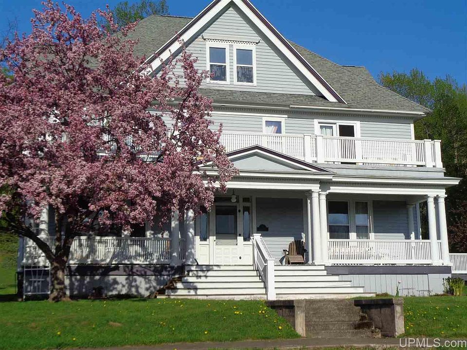1st image of 71 Victoria Ave