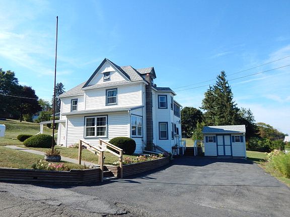 3rd image of 303 Cross St