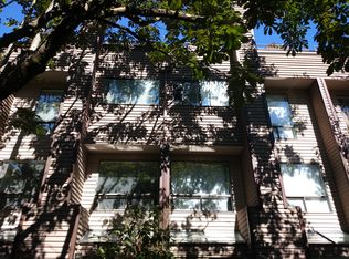 512 10th Ave E APT 1, Seattle, WA 98102