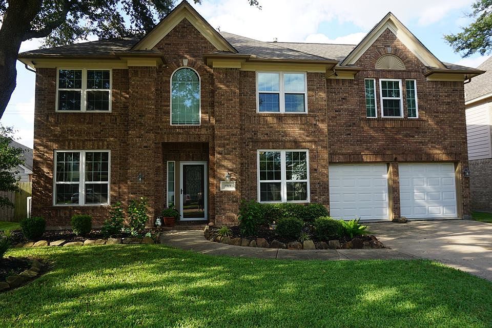 1st image of 1901 Wynchase Dr