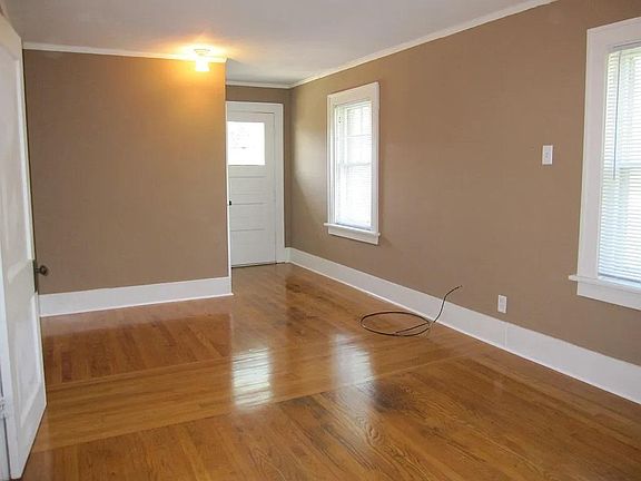 5th image of 308 N 38th St