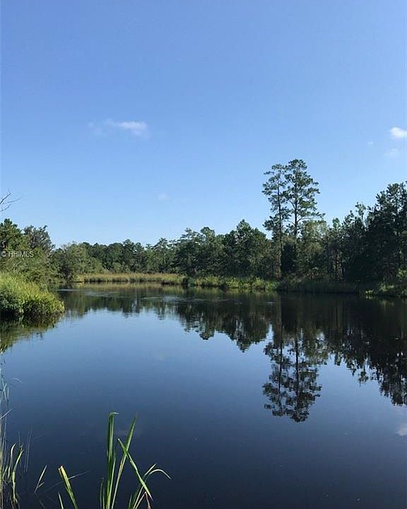 2nd image of 3898 Okatie Hwy
