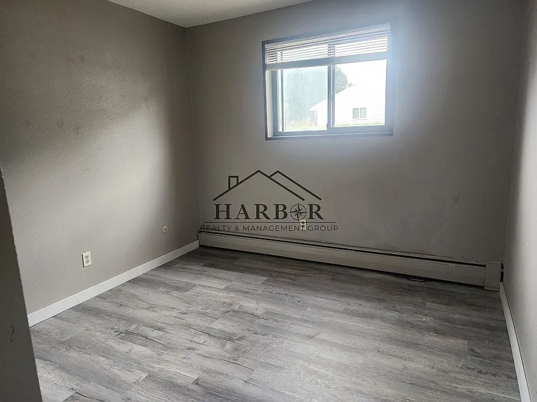 600 14th St NW #2 — Photo 8