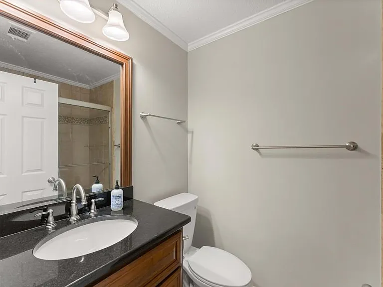 25312 Plantation Dr NE — Photo 25