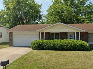 1608 Springdale Ct, Mexico, MO 65265