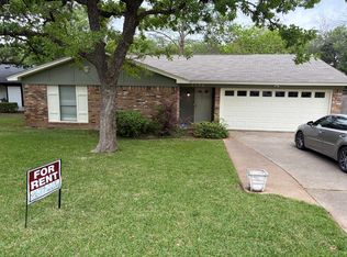 2506 Engleford Dr, Arlington, TX 76015