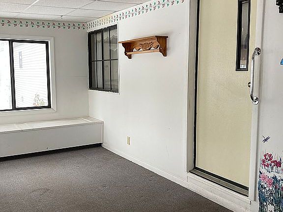 3rd image of 333 E Lakewood Blvd #406