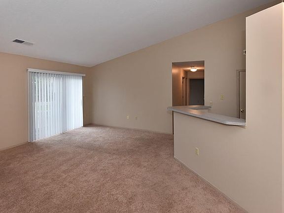 2nd image of 1452 Buckingham Gate Blvd Unit H