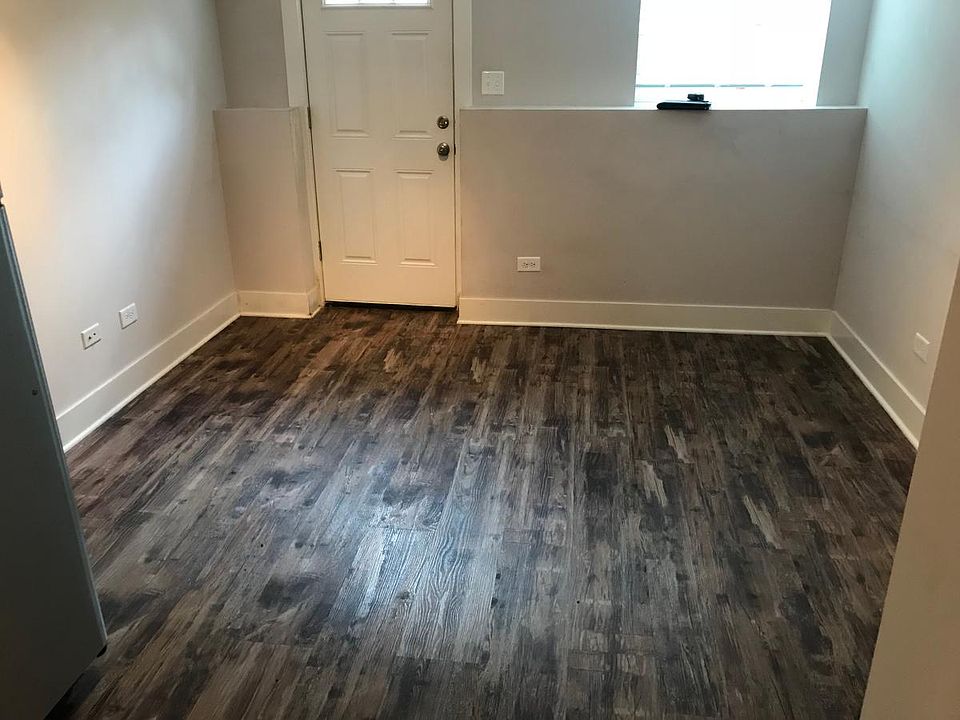 Living Room_12032021