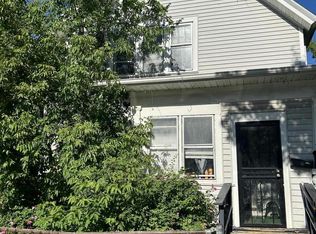 2712 N Dr William Finlayson St #2712A, Milwaukee, WI 53212