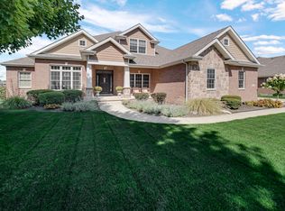 9784 Jack Dr, Saint John, IN 46373