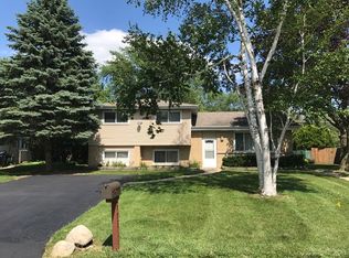 1423 N Park Dr, Mount Prospect, IL 60056