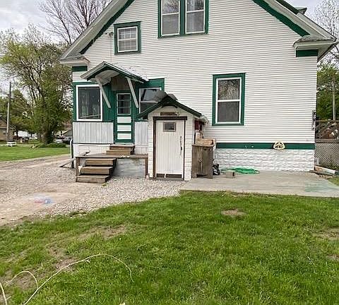 4th image of this home