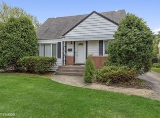 615 E Olive St, Arlington Heights, IL