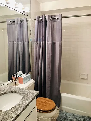 Rented by City Connections Realty | media 12