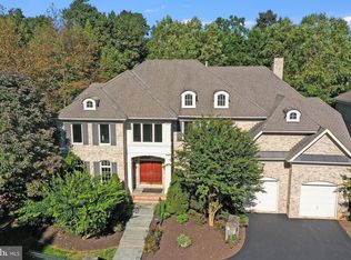 11114 Chessington Pl, Reston, VA 20194